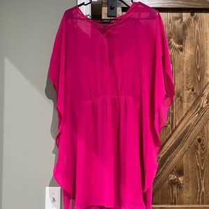 Express dress. Size medium. Excellent condition. Smoke/pet free home